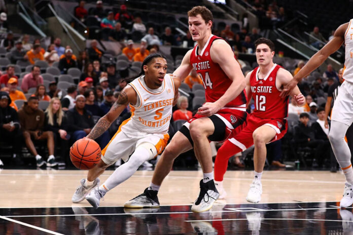 #12 Tennessee Men's Basketball Defeats NC State, 79-70, in San Antonio. (UT Athletics)