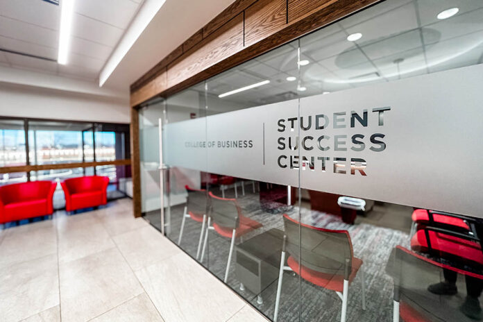 Austin Peay State University College of Business Student Success Center. (APSU)