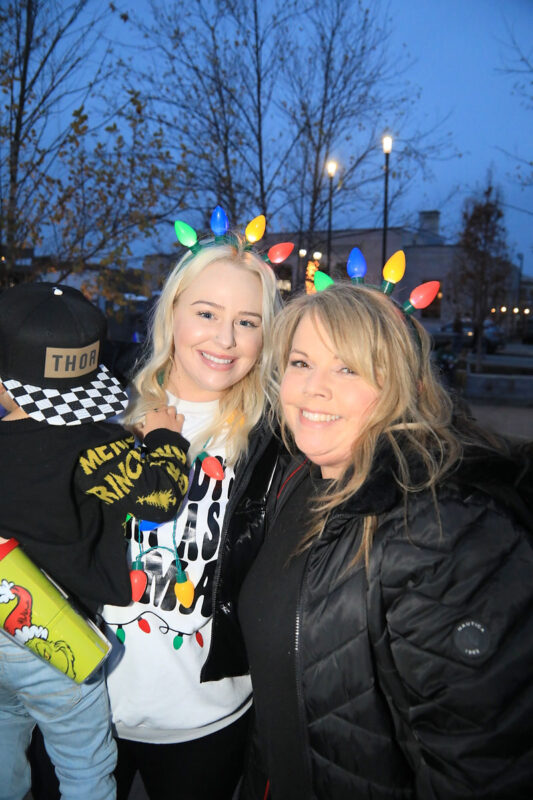 Brittany and Shannon Hinsley Brittany and Shannon Hinsley