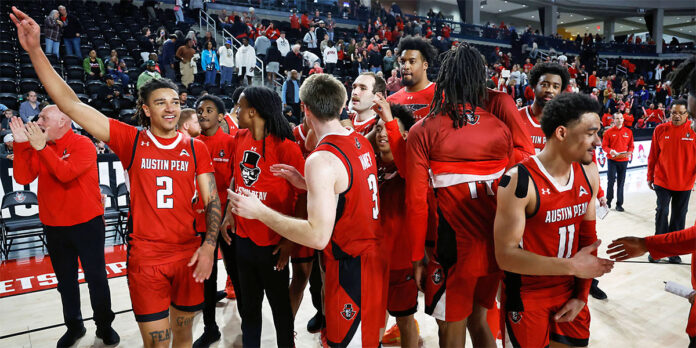 Sai Witt’s Career Night, Isaac Haney’s Clutch Three Lift Ausitn Peay State University Men's Basketbball to Double Overtime Win Against North Florida. (Robert Smith, APSU Sports Information)
