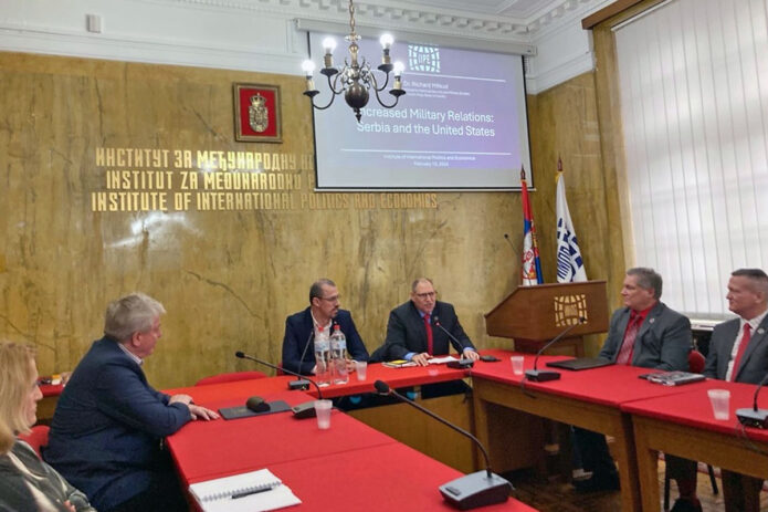 IIPE Deputy Director Dr. Ivona La?evac, IIPE Director ?or?evi?, IIPE Senior Researcher Dr. Vladimir Trapara, INSMS Director Dr. Rich Mifsud, Austin Peay State University President Licari, APSU Vice President Maj. Gen. (ret.) Walter Lord. (APSU)
