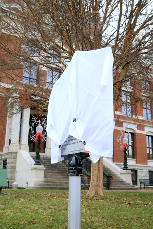 The unveiling of an historical marker commemorating Clarksville&rsquo;s Civil Rights Movement. (Tony Centonze, Clarksville Living Magazine)