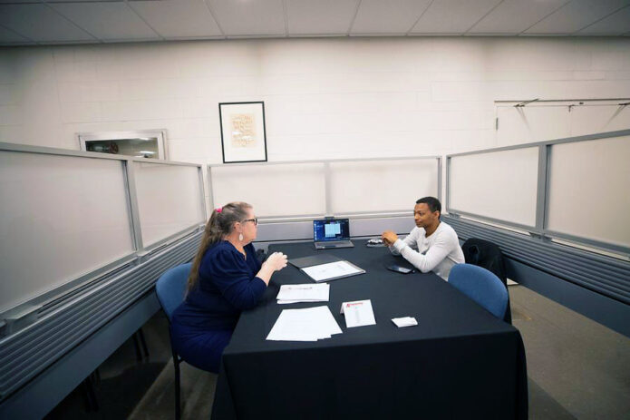 Aaron Boles presents during the reverse career fair at Austin Peay State University. (Madison Casey, APSU student)