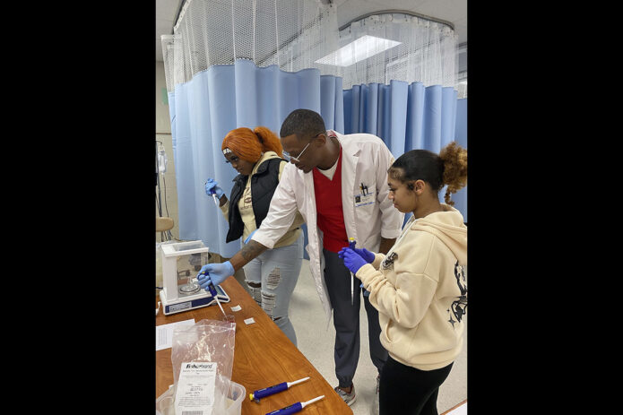 Local high school students gain hands-on experience with medical laboratory science. (APSU)