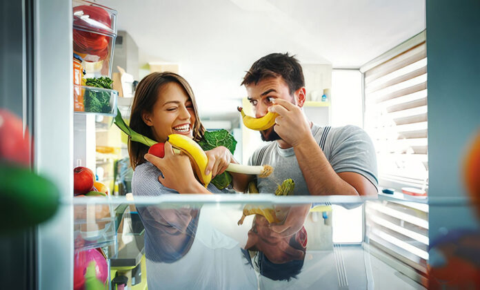 Here’s advice you can get your teeth into: Eat plenty of fruits and vegetables for good oral health.