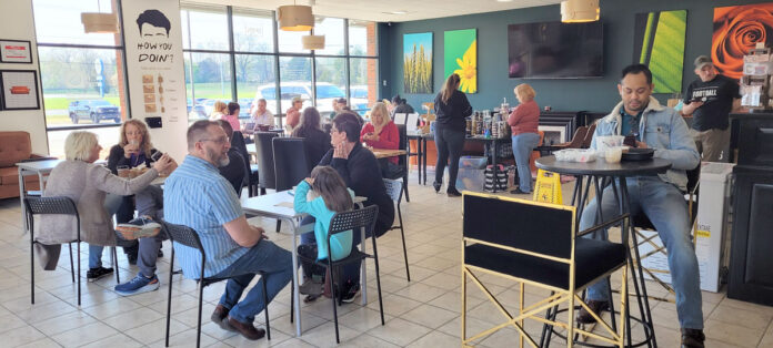 A great turnout for Khairo’s Coffee Co. grand opening. (Tony Centonze, Clarksville Living Magazine)