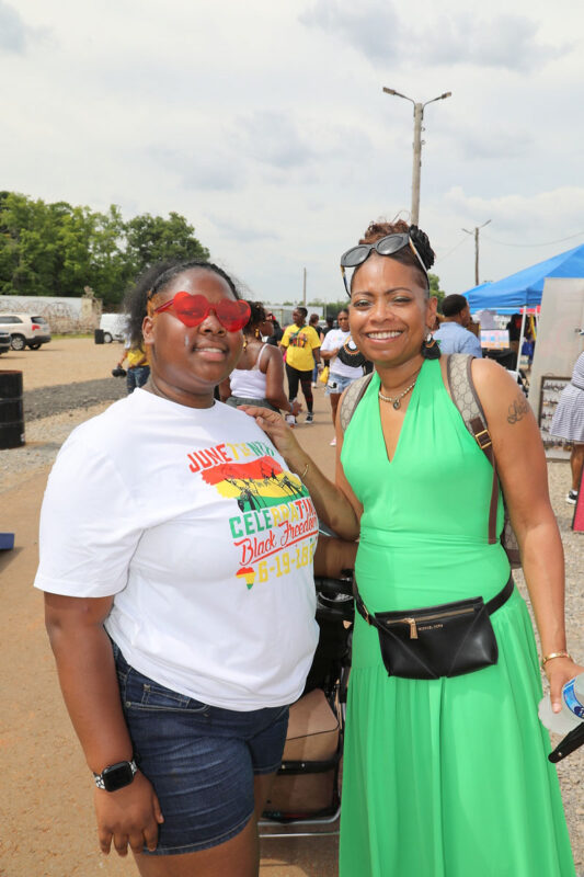 Caniyah Hampton and Wanda Allen