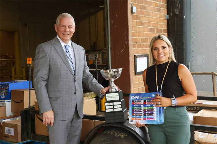 City of Clarksville workforce donates over 18,000 Expo markers to Teachers Warehouse
