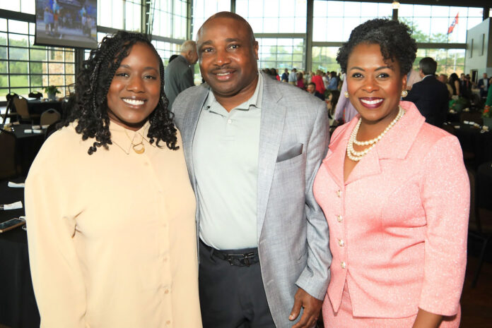 Sa'Nealdra, O'Neal and Kimberly Wiggins