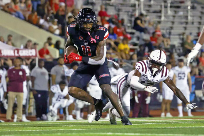 La'Vell Wright's 3 TDs Lead Austin Peay State University Football to 59-16 Victory Over Alabama A&M. (Carder Henry, APSU Sports Information)