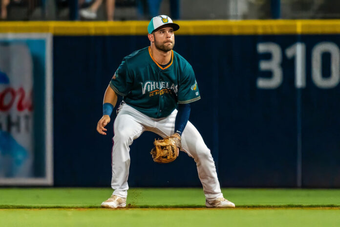 Vinny Capra's Clutch Hit Lifts Vihuelas de Nashville to 5-4 Walk-Off Triumph. (Nashville Sounds)