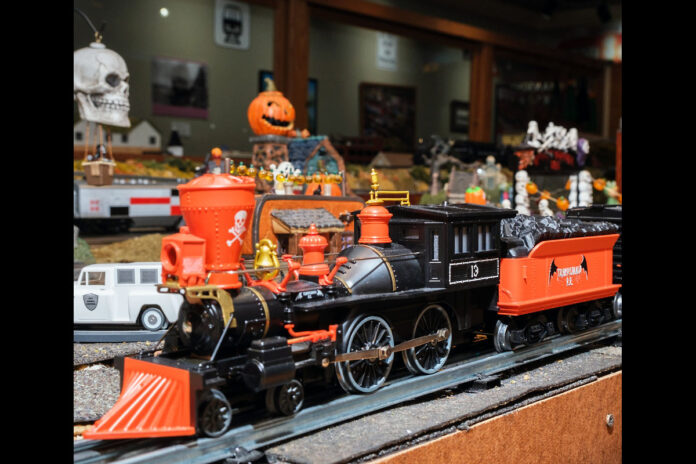 Huff & Puff Express Model Trains at Customs House Museum