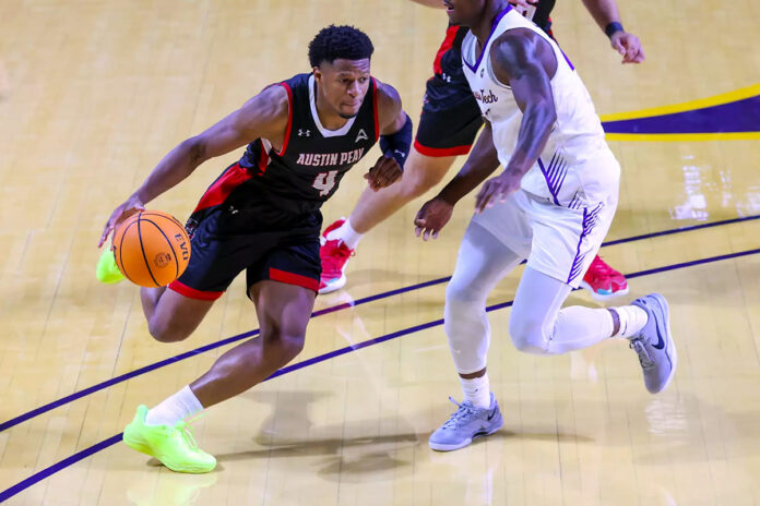 Austin Peay Men's Basketball Duo LJ Thomas, Isaac Haney Lead the Way in Charity Victory Against Tennessee Tech, 90-80. (Knox Rives, APSU Sports Information)