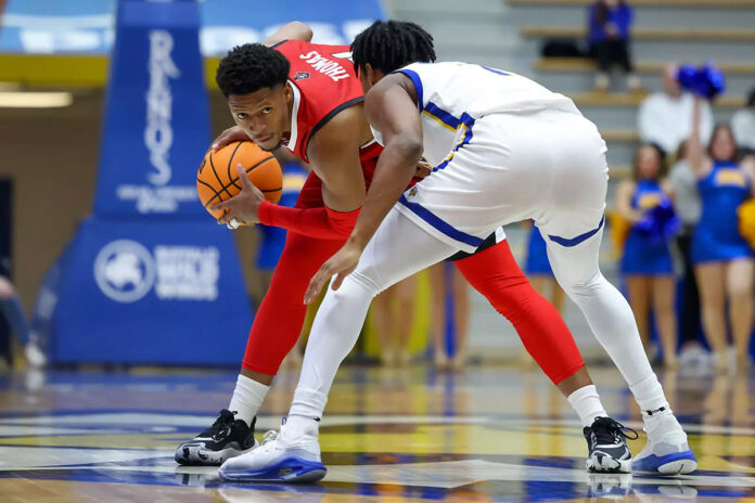 Austin Peay State University Men's Basketball Falls Short to Morehead State Despite LJ Thomas’ 22 Points. (Alex Allard, APSU Sports Information)