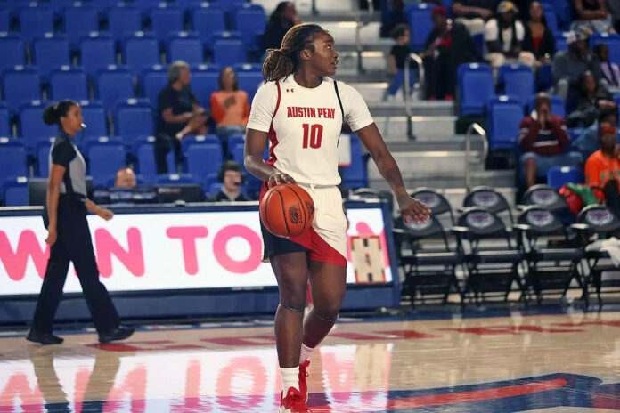La'Nya Foster Leads Austin Peay State University Women's Basketball with 9 Boards in 61-46 Loss to Manhattan. (Camille Blaylock, APSU Sports Information)