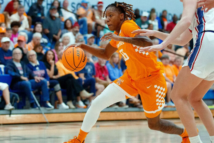 Talaysia Cooper's Third-Quarter Surge Powers Tennessee Lady Vols Basketball to 10-0 Start. (UT Athletics)