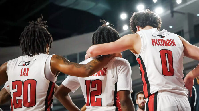 Austin Peay State University Men's Basketball Faces Longtime Rival Eastern Kentucky at F&M Bank Arena, Thursday. (Karley Livingston, APSU Sports Information)