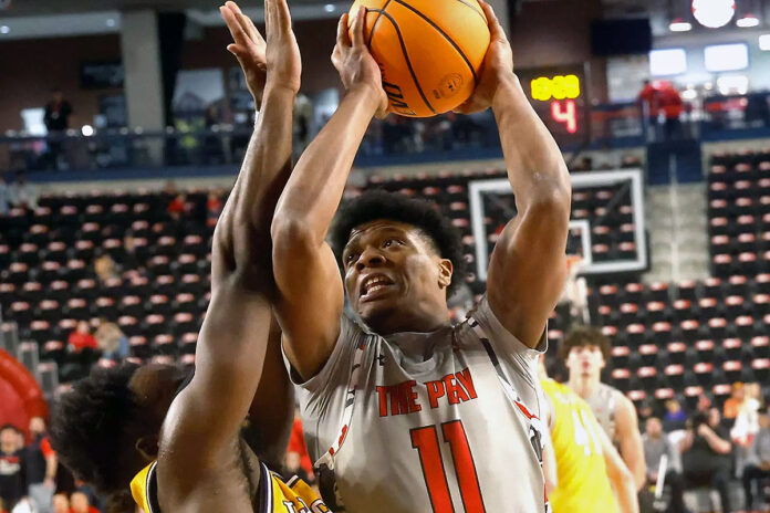 Austin Peay State University Men's Basketball Aims for Strong Finish in Regular-Season Finale at West Georgia. (Robert Smith, APSU Sports Information)