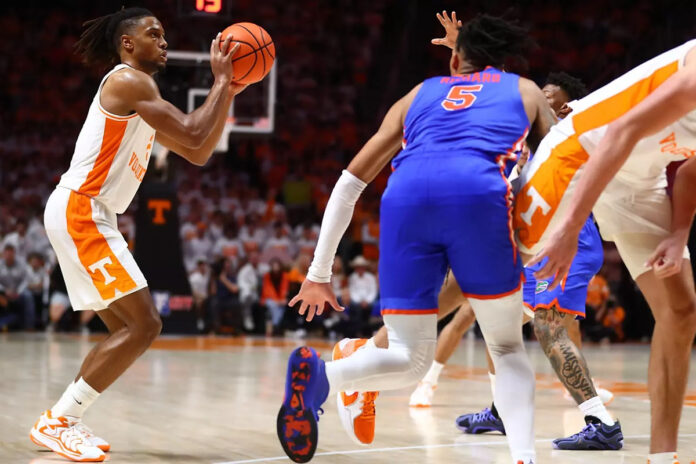 #8 Tennessee Men's Basketball Overpowers #5 Florida, Stays Perfect in Top-10 Home Battles. (UT Athletics)