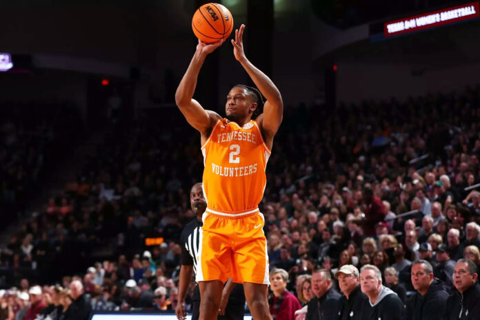 Chaz Lanier’s 30-Point Explosion Lifts Tennessee Men's Basketball Texas A&M, 77-69. (UT Athletics)
