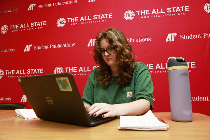 Abigail McKenna takes primarily college courses while completing her high school requirements and writing for the Austin Peay State University student newspaper. (Michael Dann, APSU)