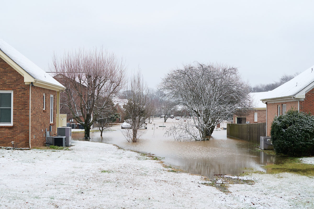Severe Storms Bring Flooding, Snow, and Emergency Rescues to Clarksville. (Jonathan Wheeler, Clarksville Online)