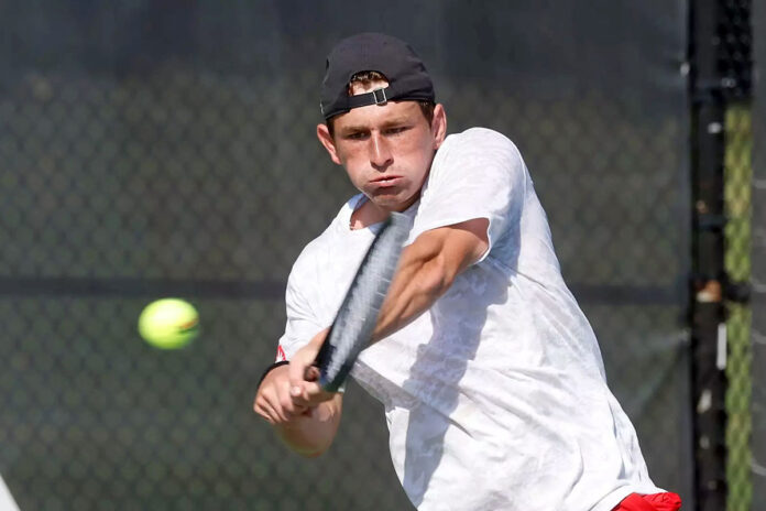Austin Peay State University Men's Tennis Struggle at Home, Suffer 5-2 Defeat to Southern Indiana. (APSU Sports Information)