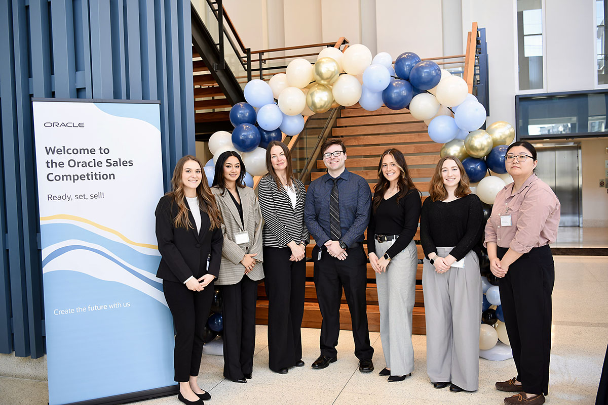 APSU Marketing Team Excels in Oracle’s Premier Sales Event – Clarksville Online APSU Marketing Team Excels in Oracle’s Premier Sales Event – Clarksville Online
