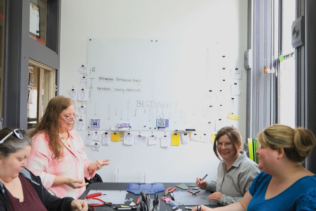 Emily Worrick’s Stained Glass Workshop at ArtLink Emily Worrick’s Stained Glass Workshop at ArtLink