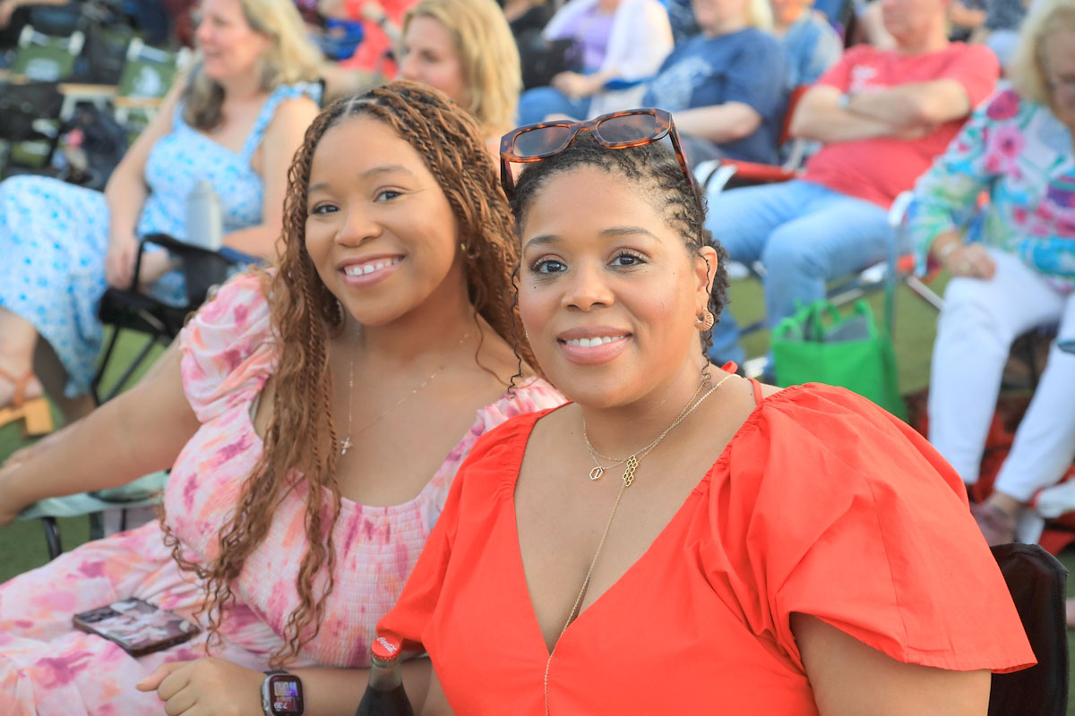 Clarksville welcomed the Nashville Symphony to Downtown Commons for a performance that included works by Brahms, Bizet, John Williams, and more. (Tony Centonze, Clarksville Living Magazine)