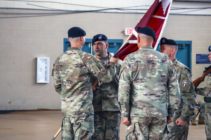 The Medical Readiness Battalion, U.S. Army Medical Department Activity – Fort Campbell, held a Change of Command ceremony, marking the official transfer of leadership from Lt. Col. Patrick Glass to Lt. Col. Peter M. Doyle, with Col. Sam Preston, BACH Commander as host. (Justin Moeller, Blanchfield Army Community Hospital)