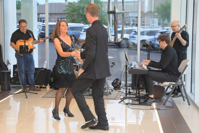 Roaring 20's Event at the new Jenkins & Wynne Lincoln facility