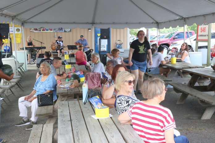 117th Annual Lone Oak Picnic. (Mark Haynes, Clarksville Online)