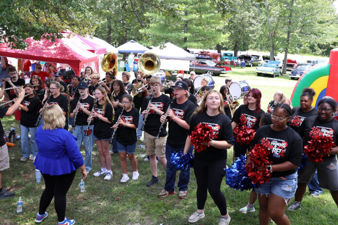 Montgomery Central High School Marching Band. (Mark Haynes, Clarksville Online)