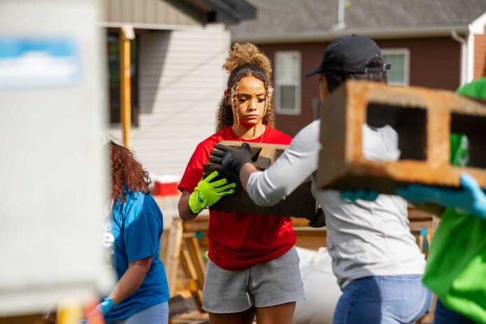 Destiny Griffin works on a service project during the internship program. (APSU)