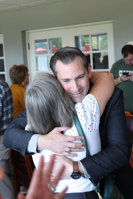 Matt Van Epps holds Meet an Greet at Clarksville Country Club. (Mark Haynes, Clarksville Online) Matt Van Epps holds Meet an Greet at Clarksville Country Club. (Mark Haynes, Clarksville Online)