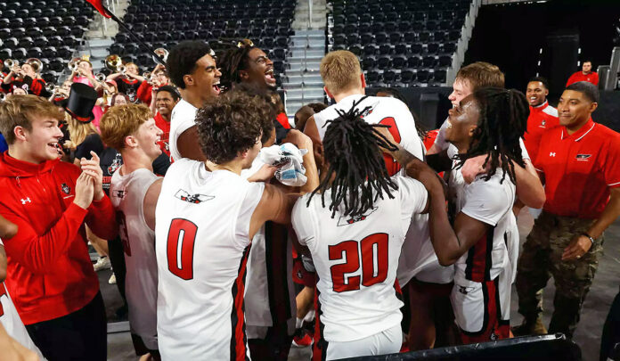 Austin Peay State University Men's Basketball Shines in Exhibition Win Over Middle Tennessee at Home. (Robert Smith, APSU Sports Information)