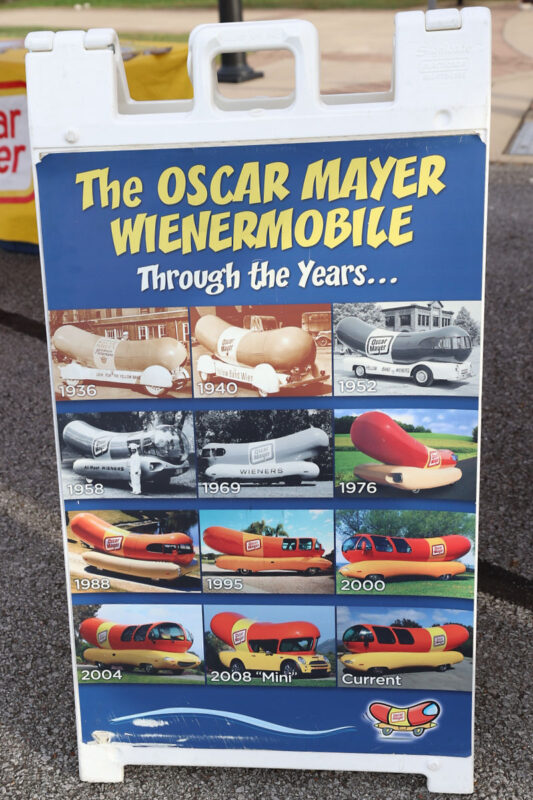Oscar Mayer Wienermobile. (Mark Haynes, Clarksville Online) Oscar Mayer Wienermobile. (Mark Haynes, Clarksville Online)
