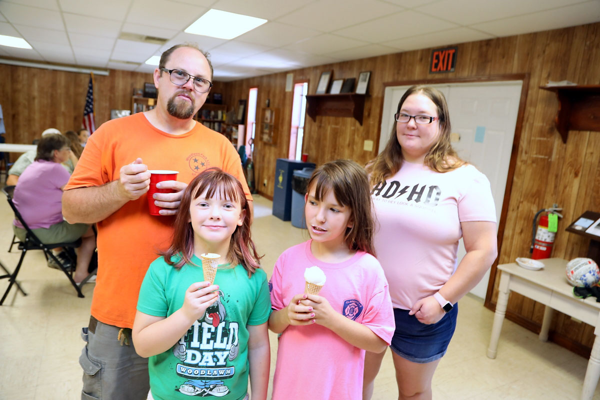 Dotsonville Community Center hosts annual Ice Cream Social Dotsonville Community Center hosts annual Ice Cream Social