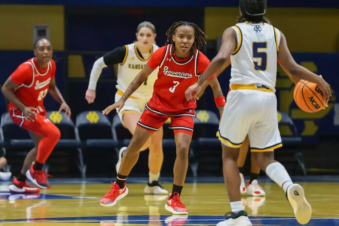 Veronaye Charlton and Anovia Sheals Power Austin Peay State University Women's Basketball to 20-Point Win with Dominant Double-Doubles. (APSU Sports Information)