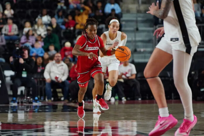 Austin Peay State University Women’s Basketball Prepares for Sunday Battle with Indiana State. (Nic Hotop, APSU Sports Information)
