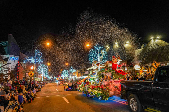 Fantasy of Lights Parade - Gatlinburg. (Tennessee Department of Tourist Development)