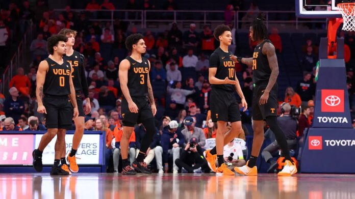 Tennessee Vols Basketball Edged by Syracuse in Two-Point Loss at JMA Wireless Dome. (UT Athletics)