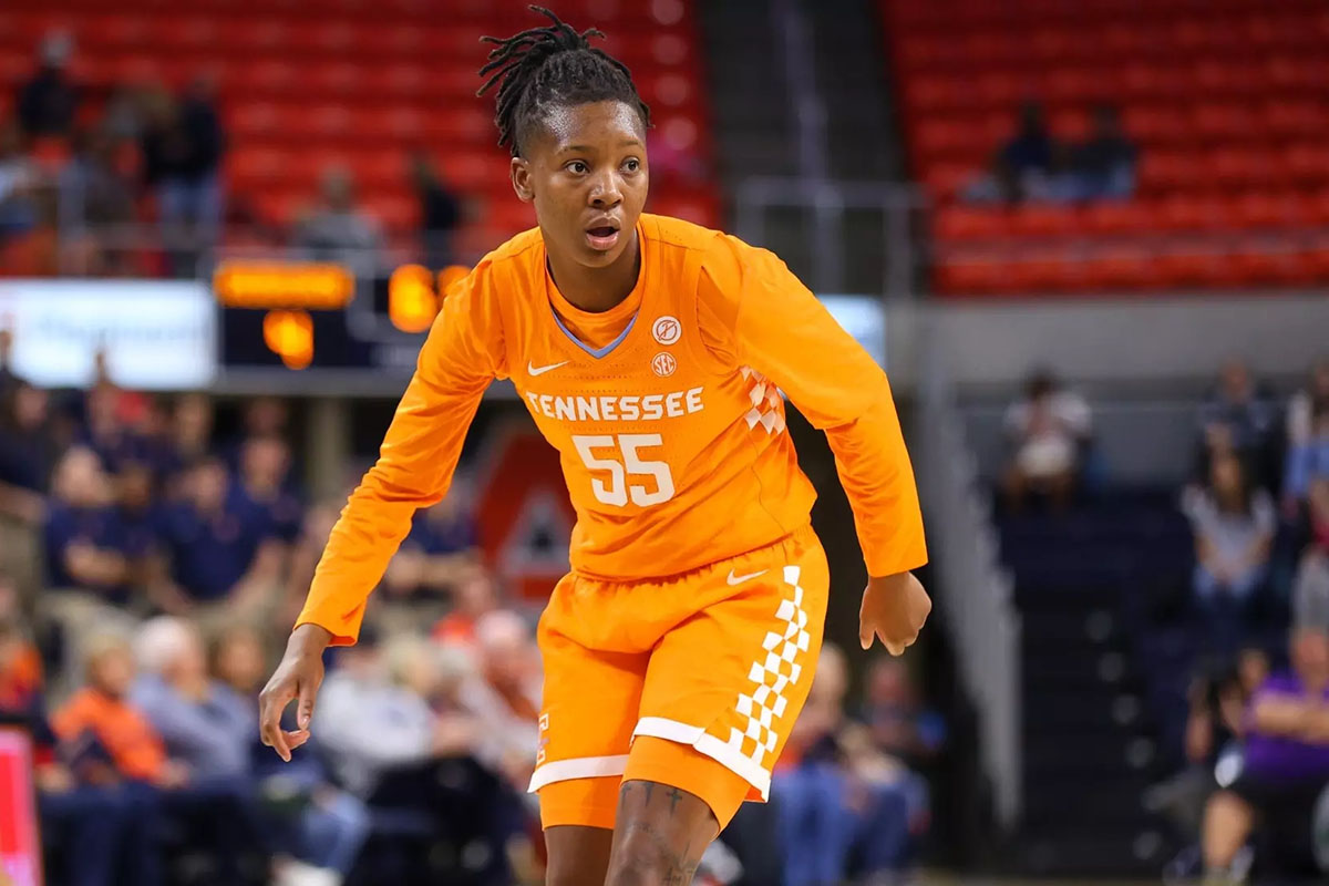 #23 Tennessee Lady Vols Basketball Cruises Past Auburn 73-56  in SEC Action, Sunday