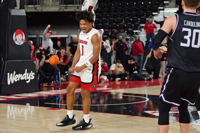 Austin Peay State University Men’s Basketball Breaks Into Top 20 of CollegeInsider Poll. (APSU Sports Information)