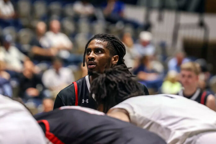 Austin Peay State University Men's Basketball Battles Jacksonville to Conclude Florida Road Swing. (Alex Allard, APSU Sports Information)