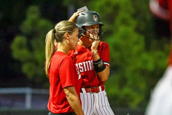 Austin Peay State University Softball Earns Big Win Against Drexel, Drop Nightcap to Georgia State. (Alex Allard, APSU Sports Information)