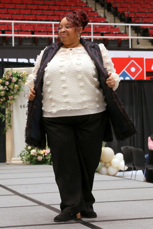 Bella&rsquo;s Closet 2nd Annual &ldquo;SEASONS: A Journey of Style &amp; Strength&rdquo; Fashion Show Fundraiser. (Mark Haynes, Clarksville Online)