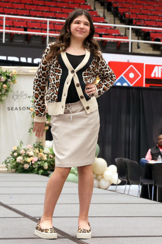 Bella&rsquo;s Closet 2nd Annual &ldquo;SEASONS: A Journey of Style &amp; Strength&rdquo; Fashion Show Fundraiser. (Mark Haynes, Clarksville Online)
