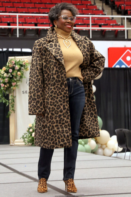 Bella&rsquo;s Closet 2nd Annual &ldquo;SEASONS: A Journey of Style &amp; Strength&rdquo; Fashion Show Fundraiser. (Mark Haynes, Clarksville Online)